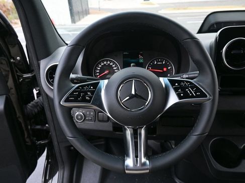 New 2025 Mercedes-Benz Sprinter 2500 image 2