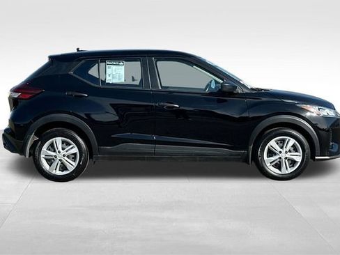Certified 2024 Nissan Kicks S FWD image 3