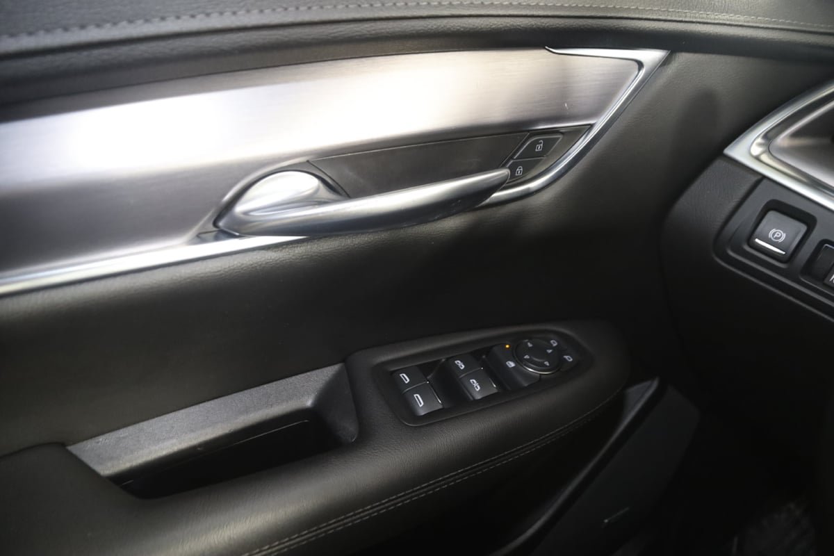 Used 2022 Cadillac XT5 Luxury FWD image 27