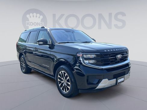 Certified 2025 Ford Expedition Platinum AWD/4WD image 18