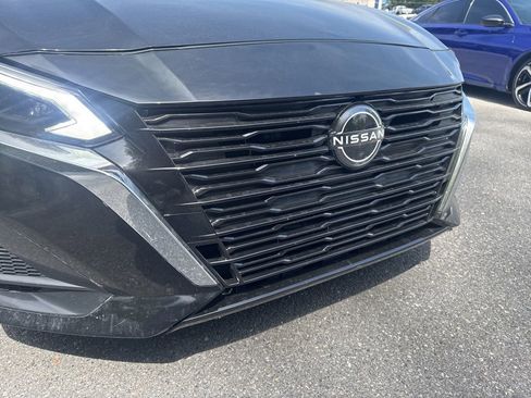 Used 2023 Nissan Altima 2.5 SV image 8