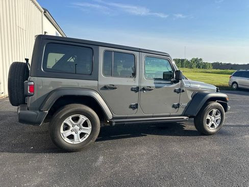 Used 2019 Jeep Wrangler Unlimited Sport S AWD/4WD image 11