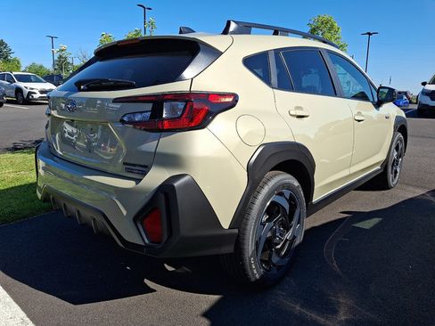 New 2026 Subaru Crosstrek 2.5i Limited w/ Crosstrek Mirror Package AWD/4WD image 4