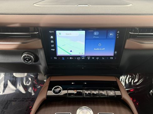 Used 2025 Lincoln Navigator Reserve AWD/4WD image 20