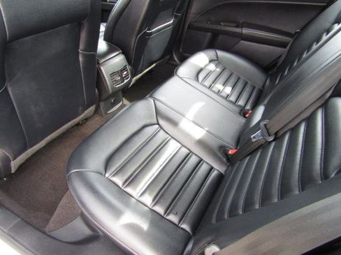 Used 2020 Ford Fusion SEL image 13