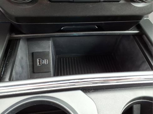 Used 2021 Ford F250 XLT w/ XLT Premium Package image 13