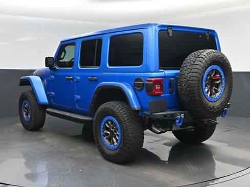 Used 2022 Jeep Wrangler Unlimited Rubicon w/ Trailer Tow Package AWD/4WD image 4