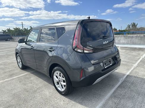 Used 2024 Kia Soul LX w/ Option Group 015 FWD image 15