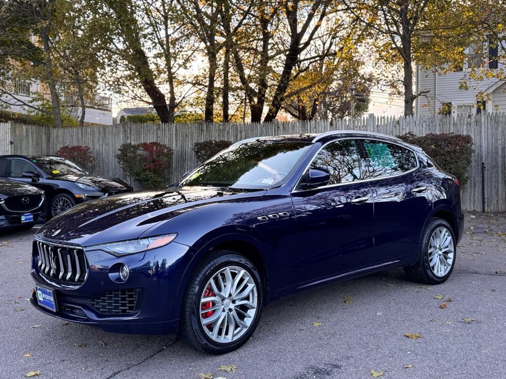Used 2019 Maserati Levante S AWD/4WD image 2