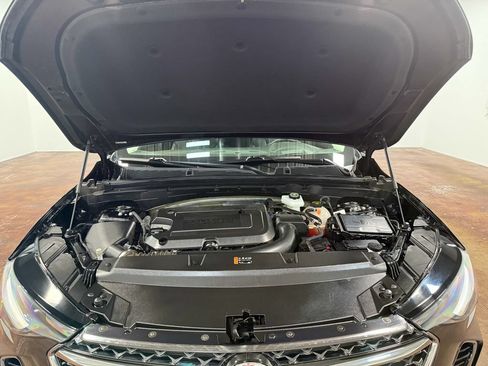 Used 2023 Buick Envision Avenir AWD/4WD image 19