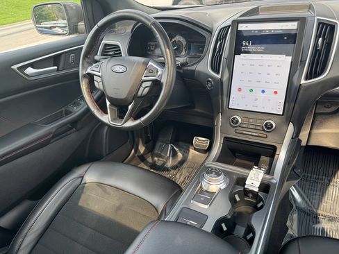 Used 2022 Ford Edge ST-Line w/ Cold Weather Package AWD/4WD image 24