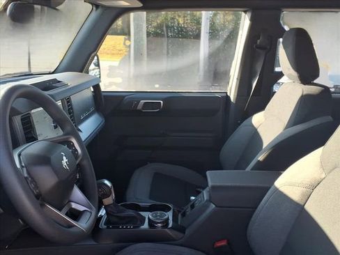 New 2025 Ford Bronco 4-Door AWD/4WD image 5