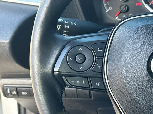 Used 2022 Toyota Corolla SE image 24