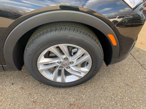 New 2026 Buick Envista Preferred image 2