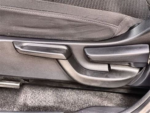 Certified 2021 Honda HR-V EX image 31