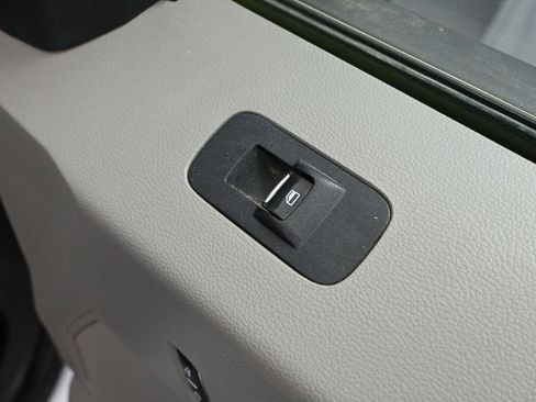 Used 2022 Ford F250 XL w/ Power Equipment Group image 46