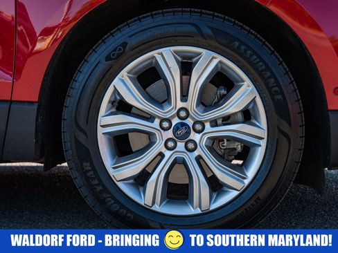 Certified 2020 Ford Edge Titanium w/ Equipment Group 301A AWD/4WD image 18