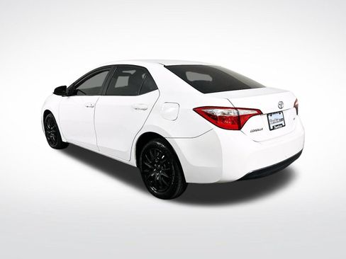Used 2015 Toyota Corolla LE FWD image 6