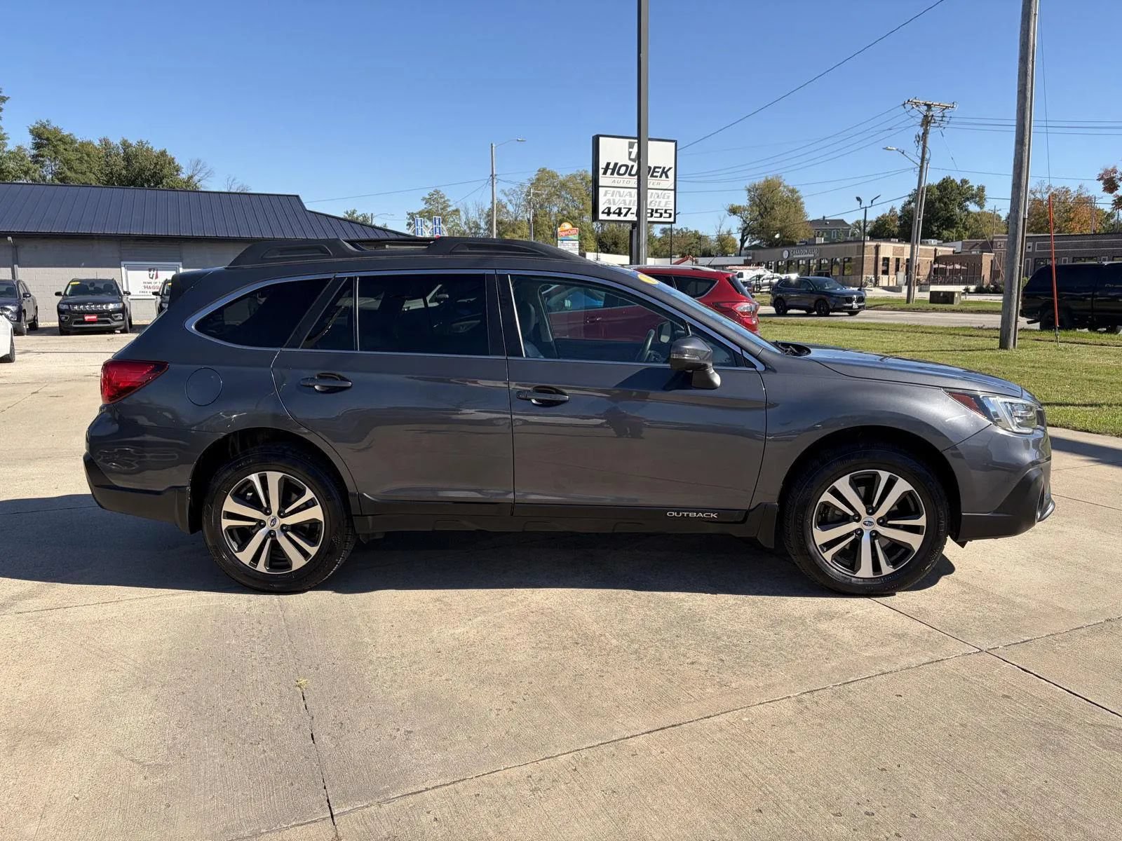 Used 2018 Subaru Outback 2.5i Limited AWD/4WD image 4