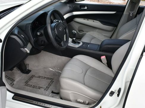 Used 2008 INFINITI G35 Journey w/ Premium Pkg image 14