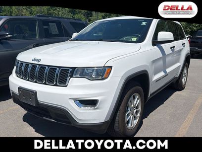 Used 2018 Jeep Grand Cherokee Laredo