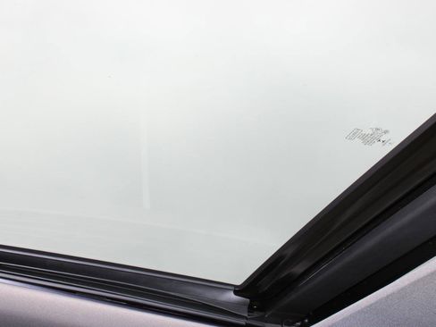 Used 2021 Ford F350 Lariat w/ Lariat Ultimate Package image 37