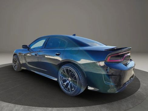 Used 2019 Dodge Charger R/T image 3