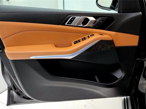 Used 2022 BMW X5 xDrive40i image 32