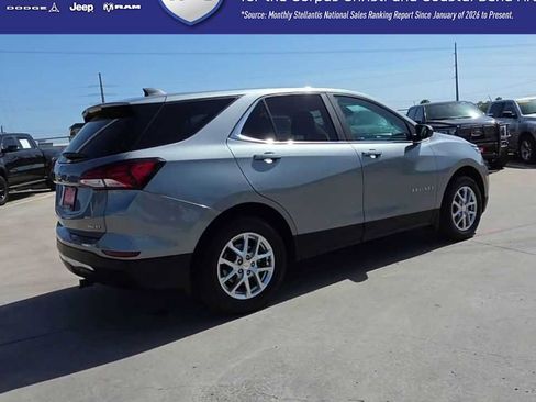 Used 2023 Chevrolet Equinox LT w/ LPO, Floor Liner Package AWD/4WD image 8