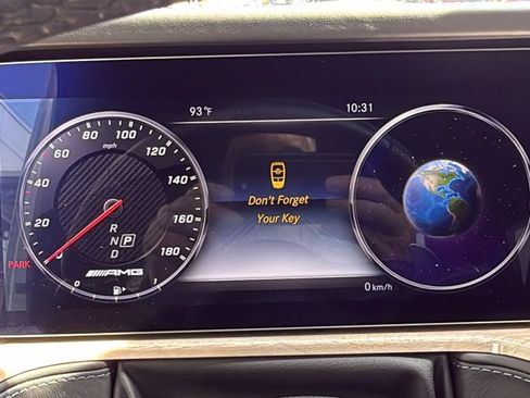 Certified 2021 Mercedes-Benz G 63 AMG 4MATIC image 28