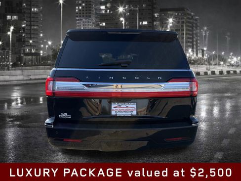 Used 2021 Lincoln Navigator Reserve image 6