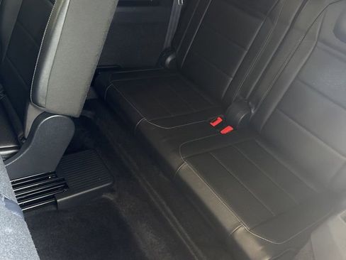 Used 2019 Volkswagen Tiguan S AWD/4WD image 13