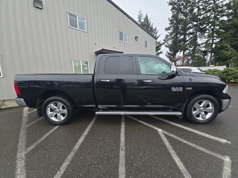 Used 2016 RAM 1500 Big Horn image 3