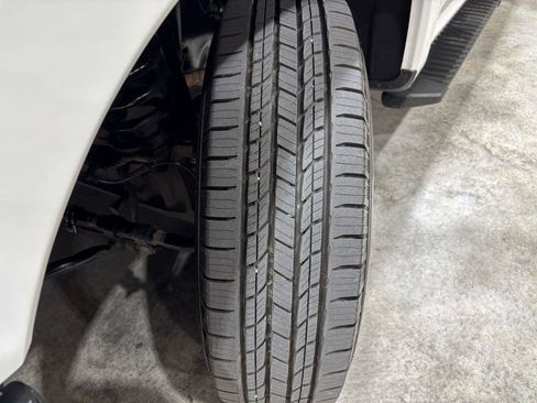 Used 2020 Ford F250 XL w/ Power Equipment Group image 26