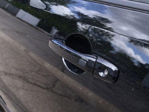 Used 2018 Ford Explorer Sport w/ Equipment Group 401A AWD/4WD image 15