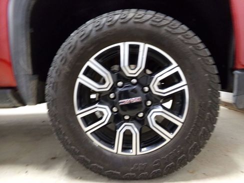 Used 2022 GMC Sierra 2500 AT4 w/ AT4 Preferred Package image 33