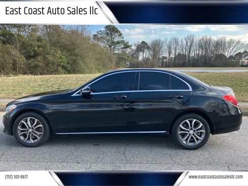 Used 2017 Mercedes-Benz C 300 C 300 4MATIC AWD 4dr Sedan image 1