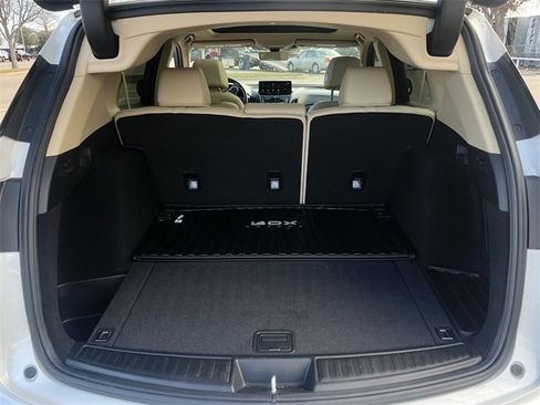 Used 2024 Acura RDX SH-AWD image 32