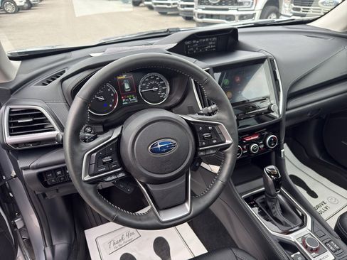 Used 2023 Subaru Forester Touring image 9