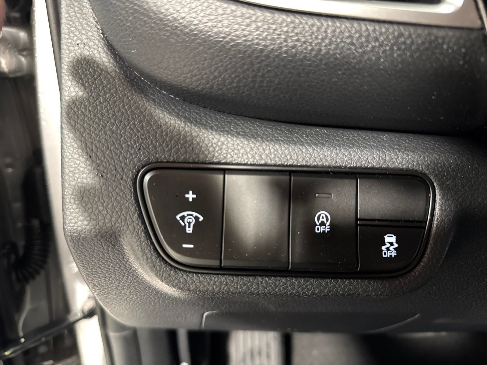 Certified 2026 Kia Seltos S AWD/4WD image 15
