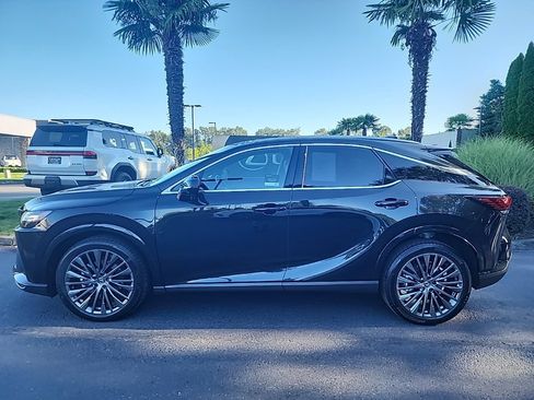 Certified 2025 Lexus RX 450h AWD w/ Convenience Package image 2