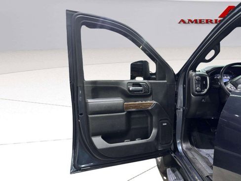 Used 2020 Chevrolet Silverado 2500 High Country w/ Technology Package AWD/4WD image 14