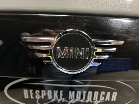 Used 2019 MINI Cooper 2-Door Hardtop w/ Storage Package image 65