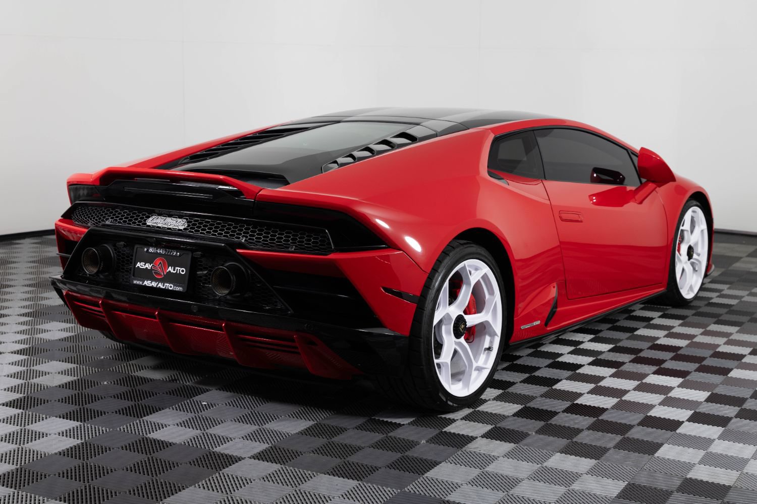 Used 2020 Lamborghini Huracan EVO AWD/4WD image 7
