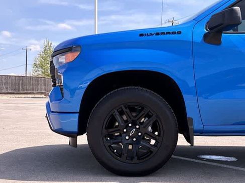 Used 2026 Chevrolet Silverado 1500 Custom w/ LPO, Dark Essentials Package image 14