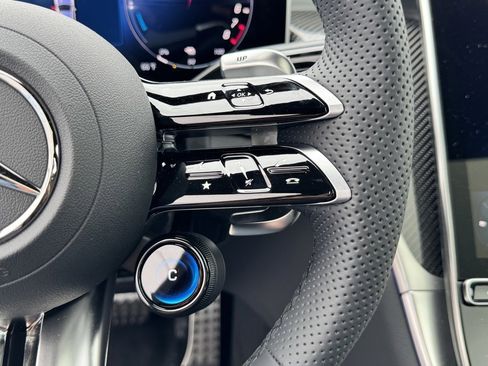 New 2025 Mercedes-Benz GLC 63 AMG S image 25