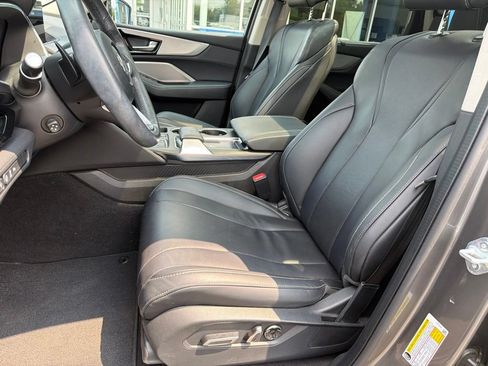 Used 2024 Acura MDX SH-AWD w/ Technology Package image 9