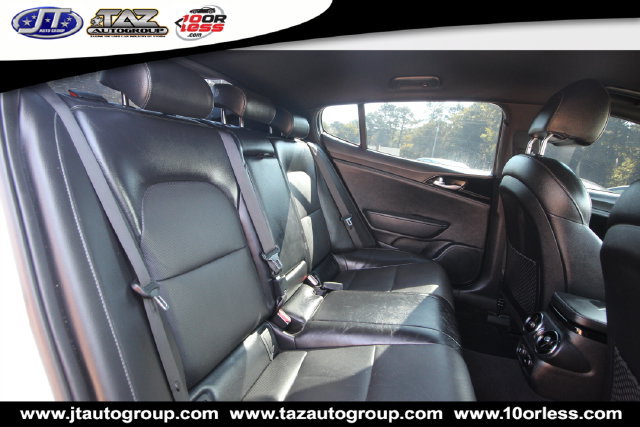 Used 2021 Kia Stinger GT-Line AWD/4WD image 12