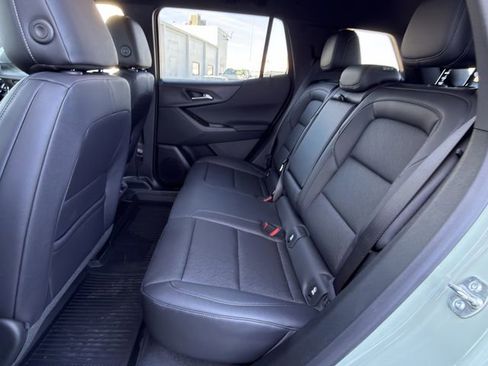 New 2026 Chevrolet Equinox LT w/ Convenience Package II image 18