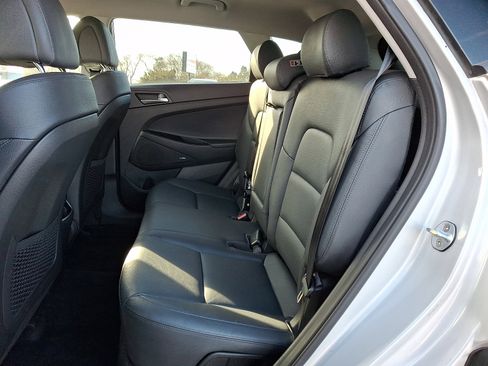 Used 2017 Hyundai Tucson SE Plus w/ Cargo Package image 10